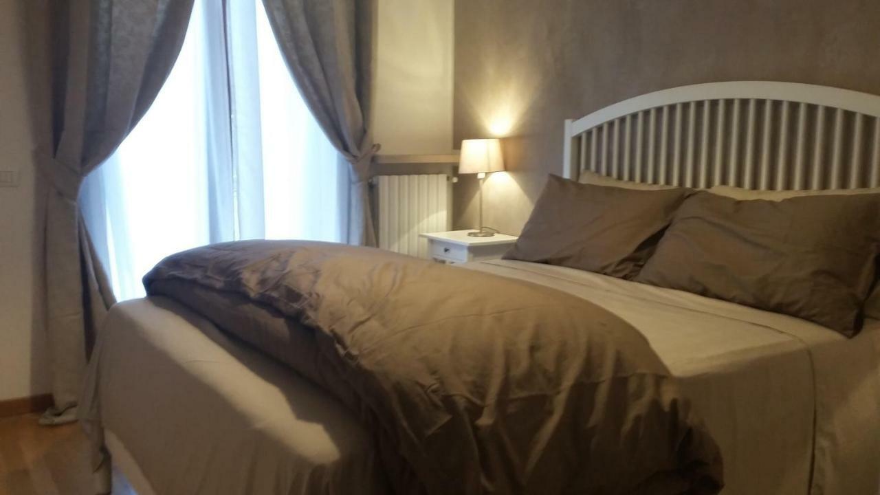 Residenza Leon Castelnuovo del Garda Exterior foto